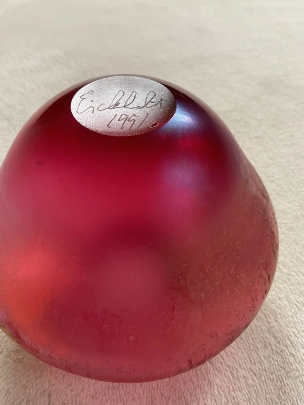 Robert Eickholt 1991 Signed Art Glass Vase Ruby Red Gold Leaf